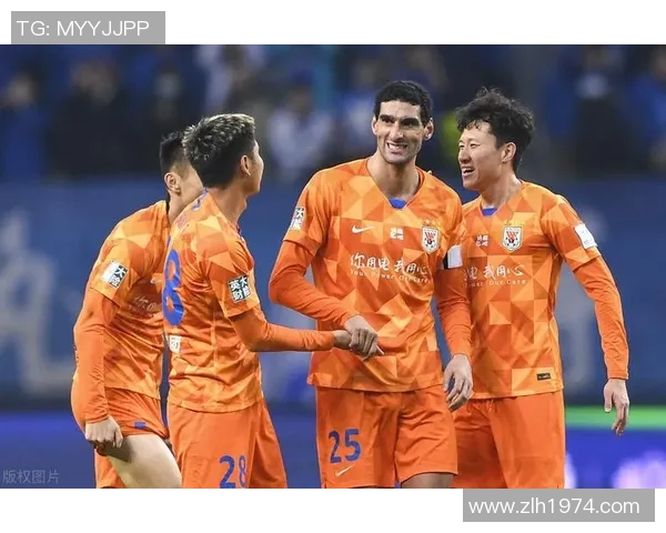 2015年鲁能与富力激战回顾精彩瞬间与赛季影响分析